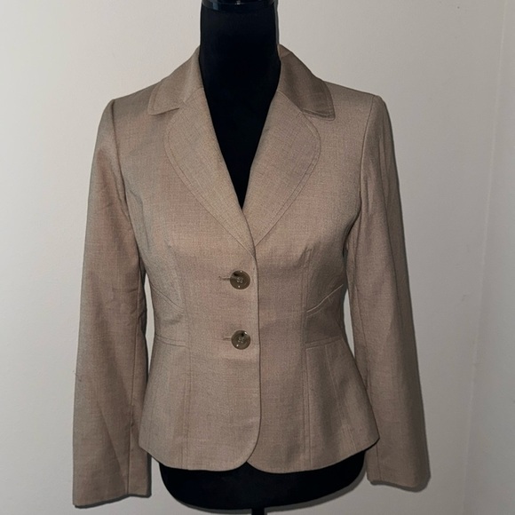 Ann Taylor petites tan single front blazer suit jacket sz 2P - Picture 1 of 6